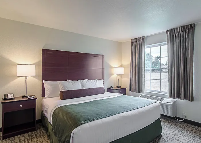Hotel Cobblestone Inn&suites - 2*